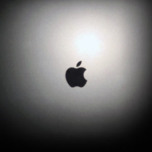 macbook pro 2016 15 inch closed view